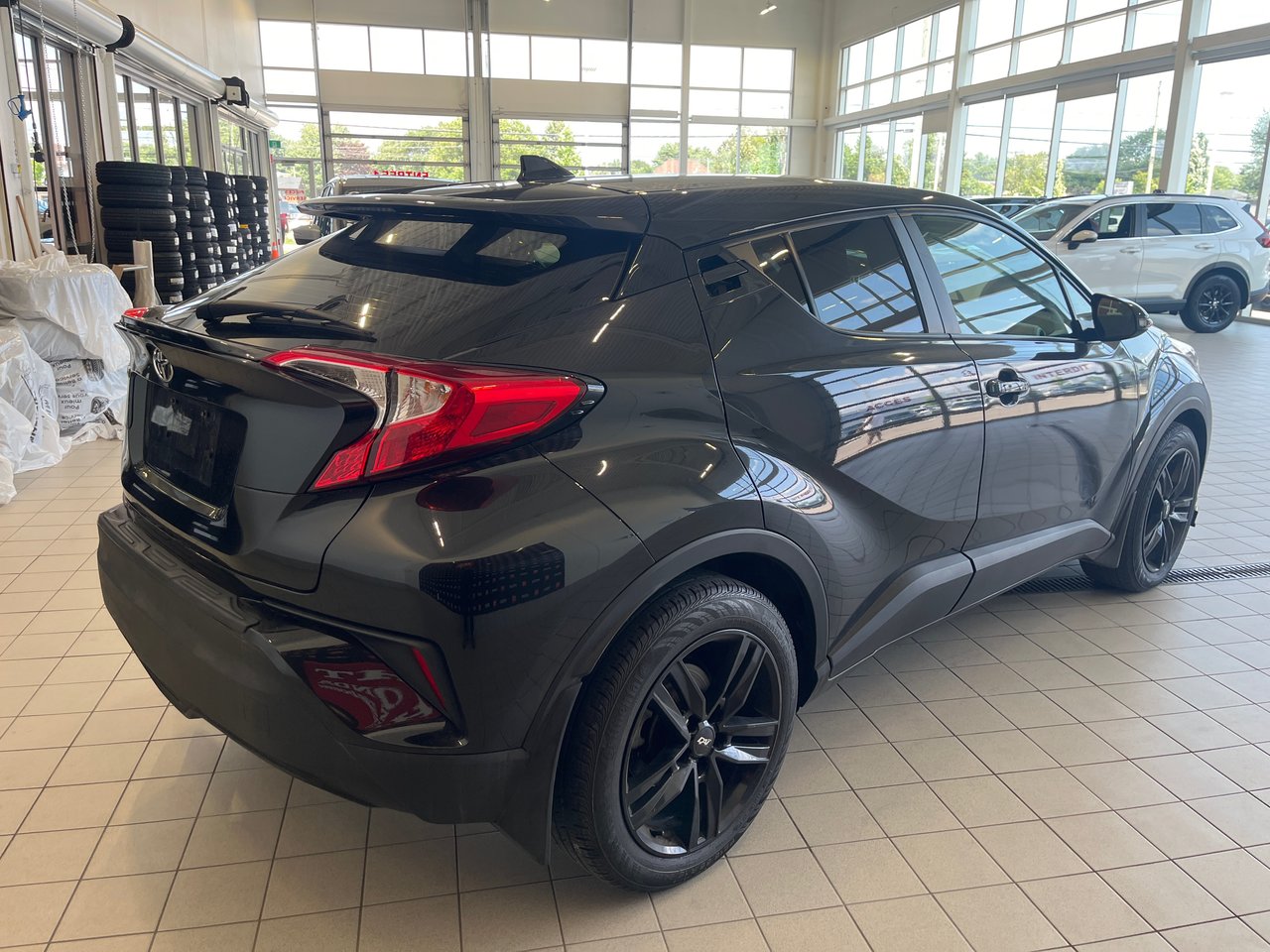 Toyota C-HR XLE PREMIUM 2021-6