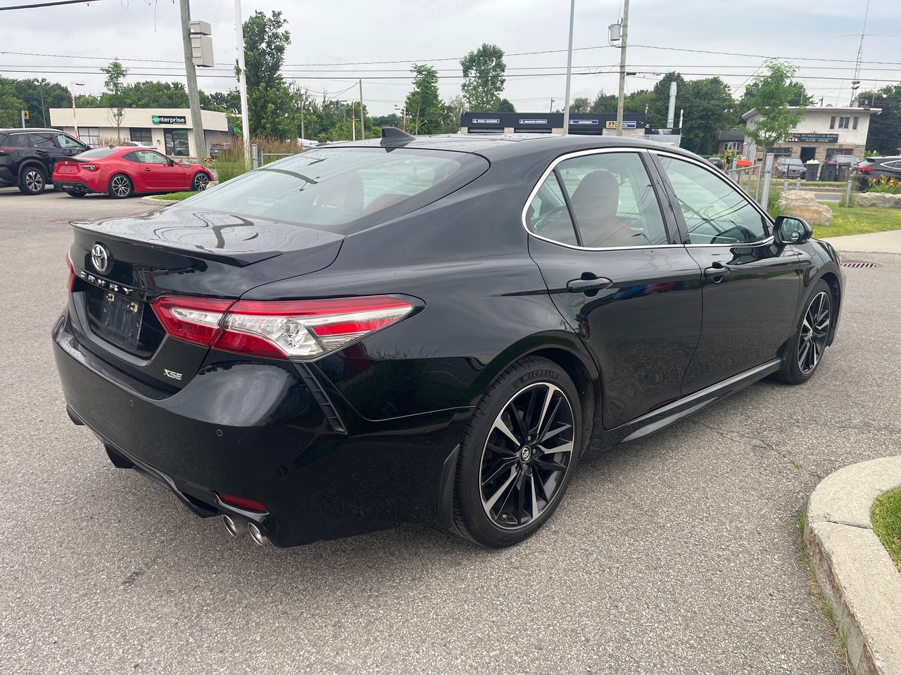 Toyota Camry XSE 2018-6