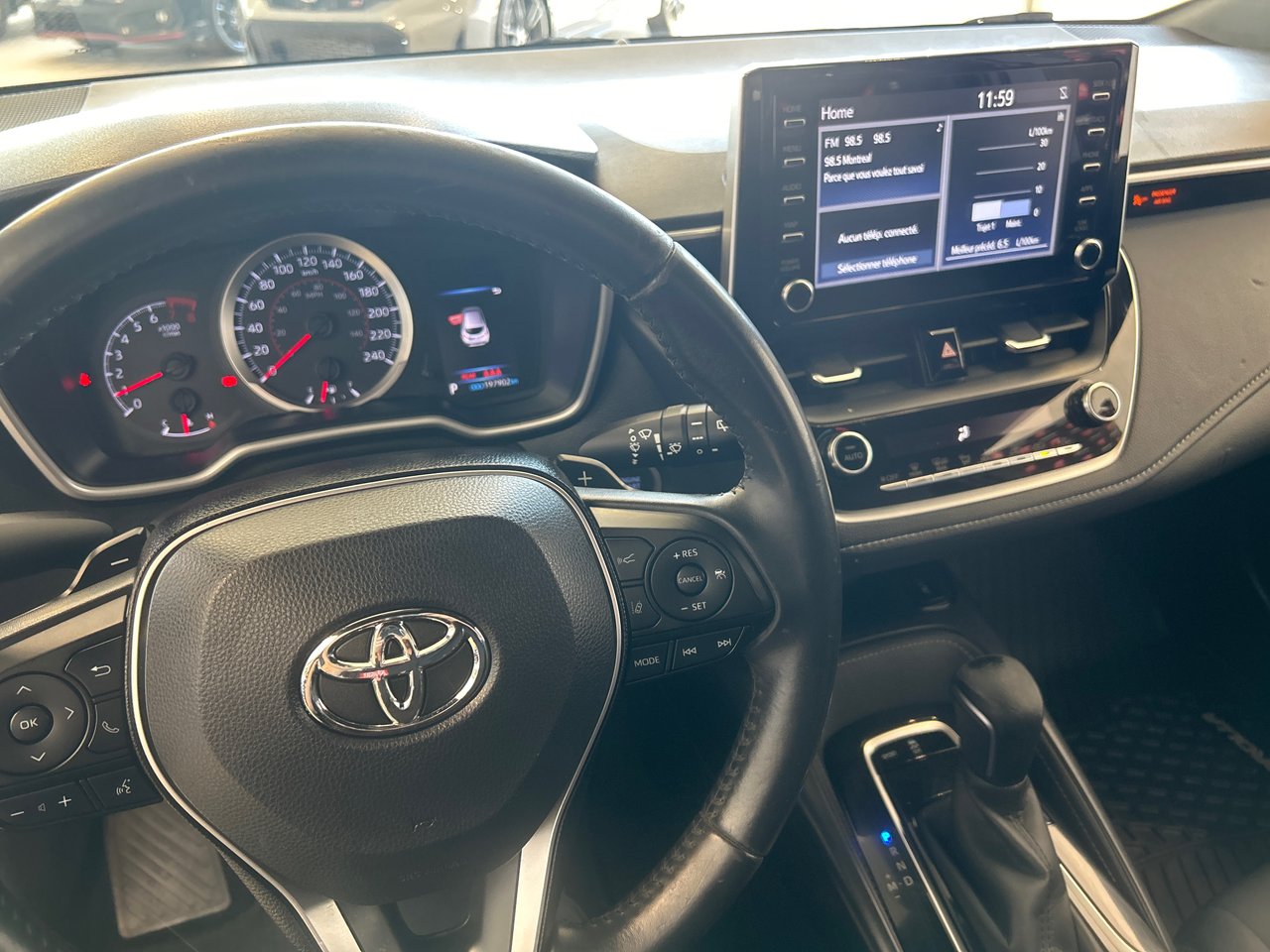 2019 Toyota Corolla Hatchback SE-21