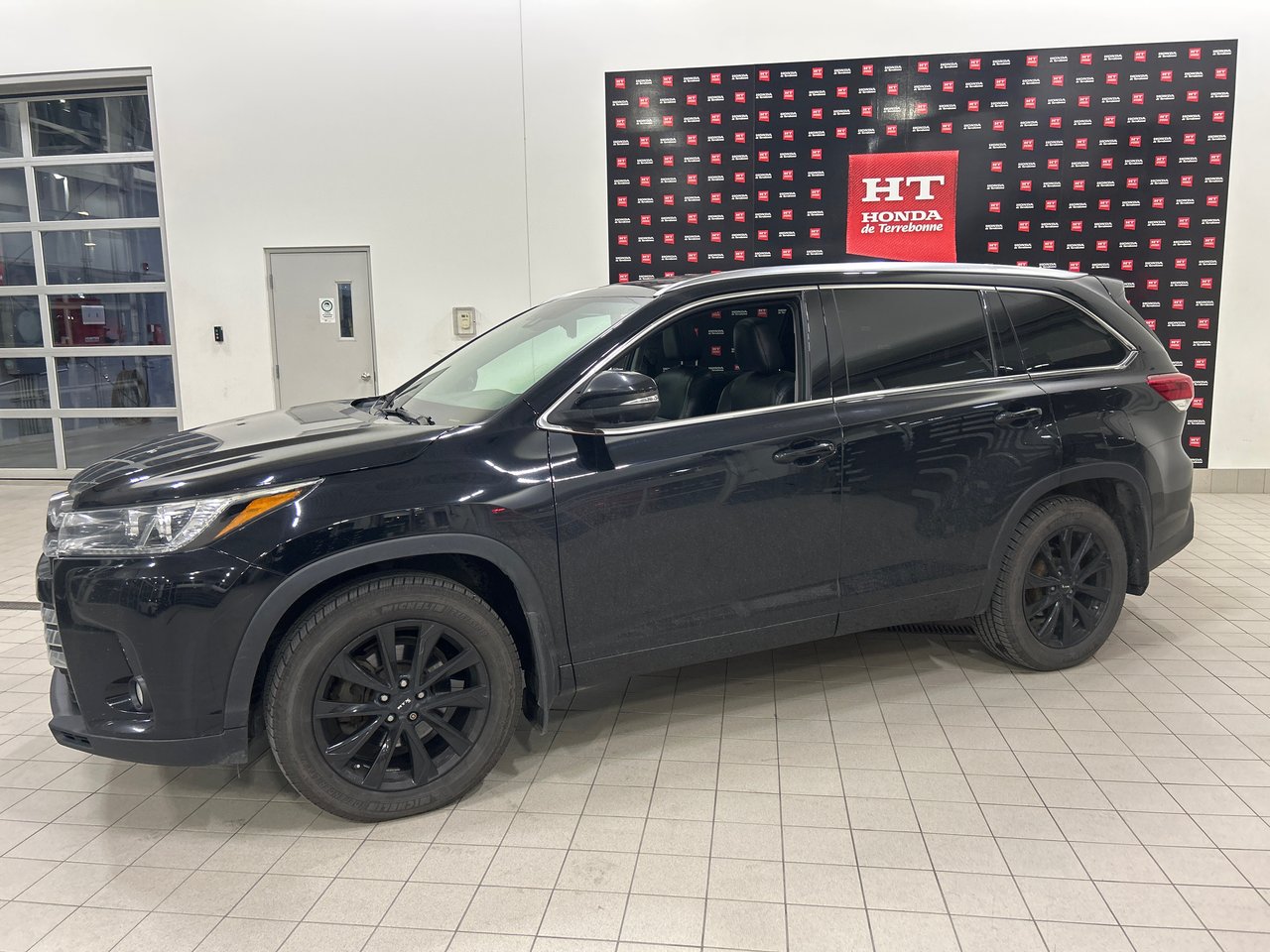 2017 Toyota Highlander Limited-1