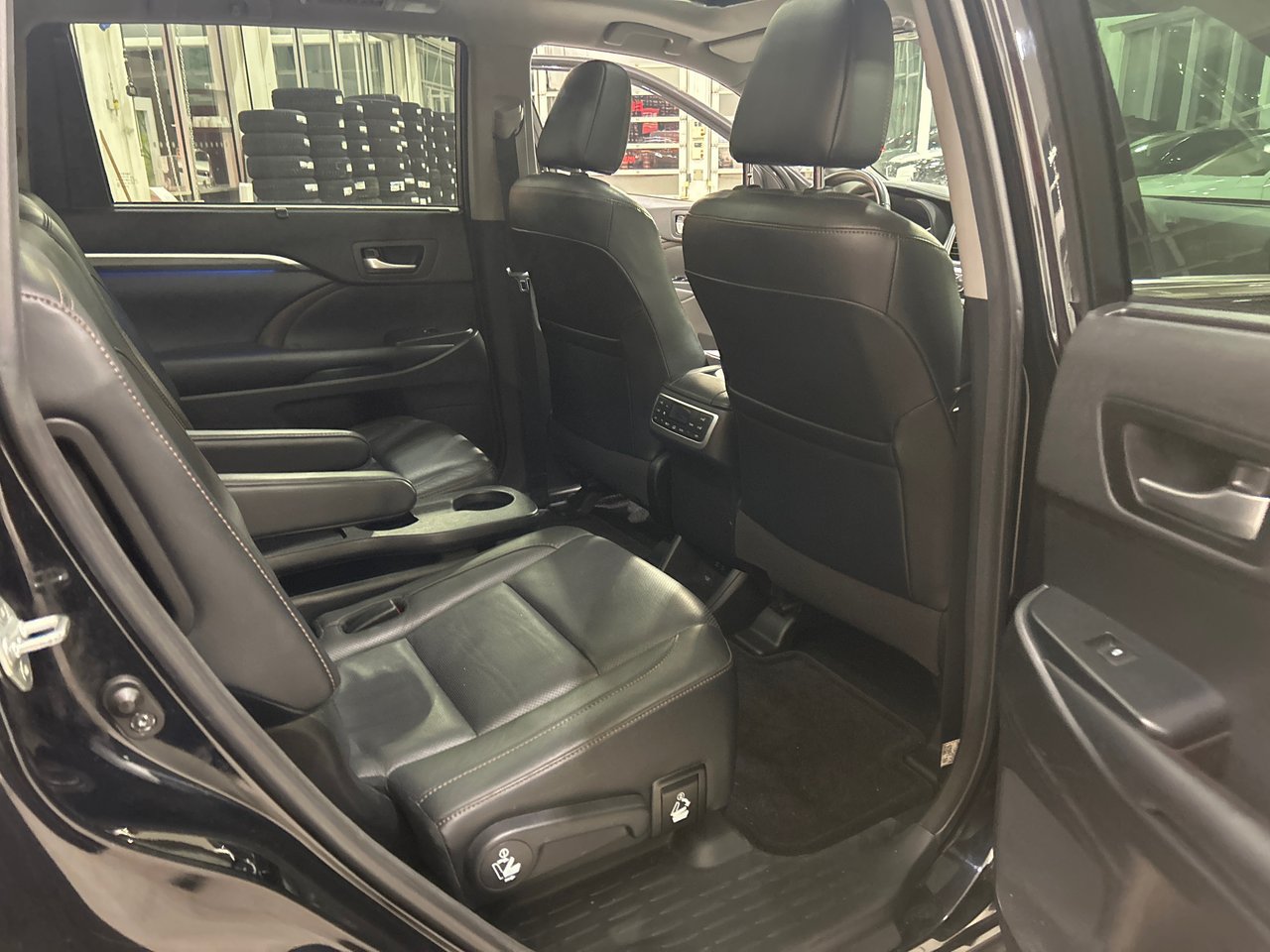2017 Toyota Highlander Limited-6