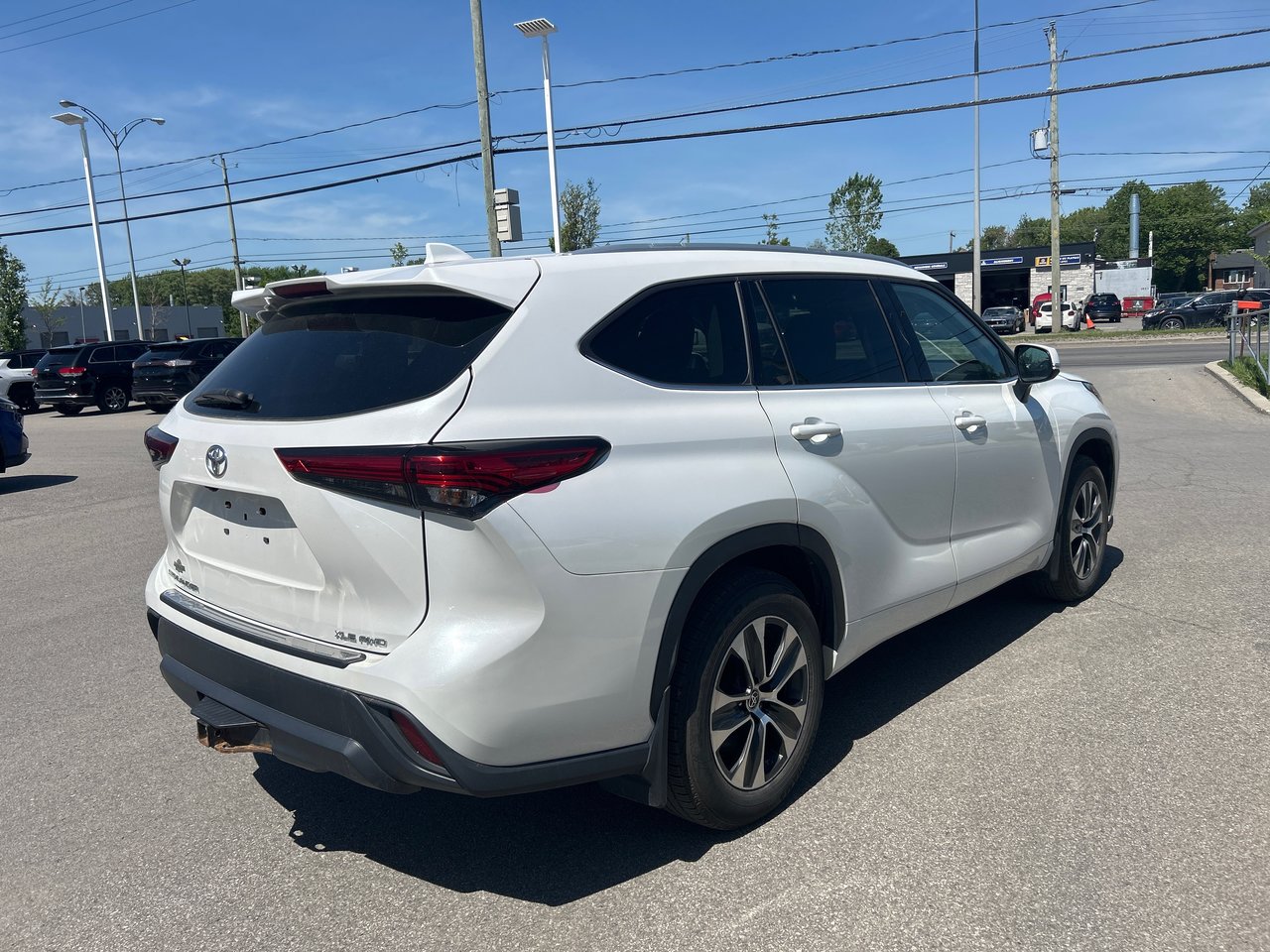 2022 Toyota Highlander XLE-4