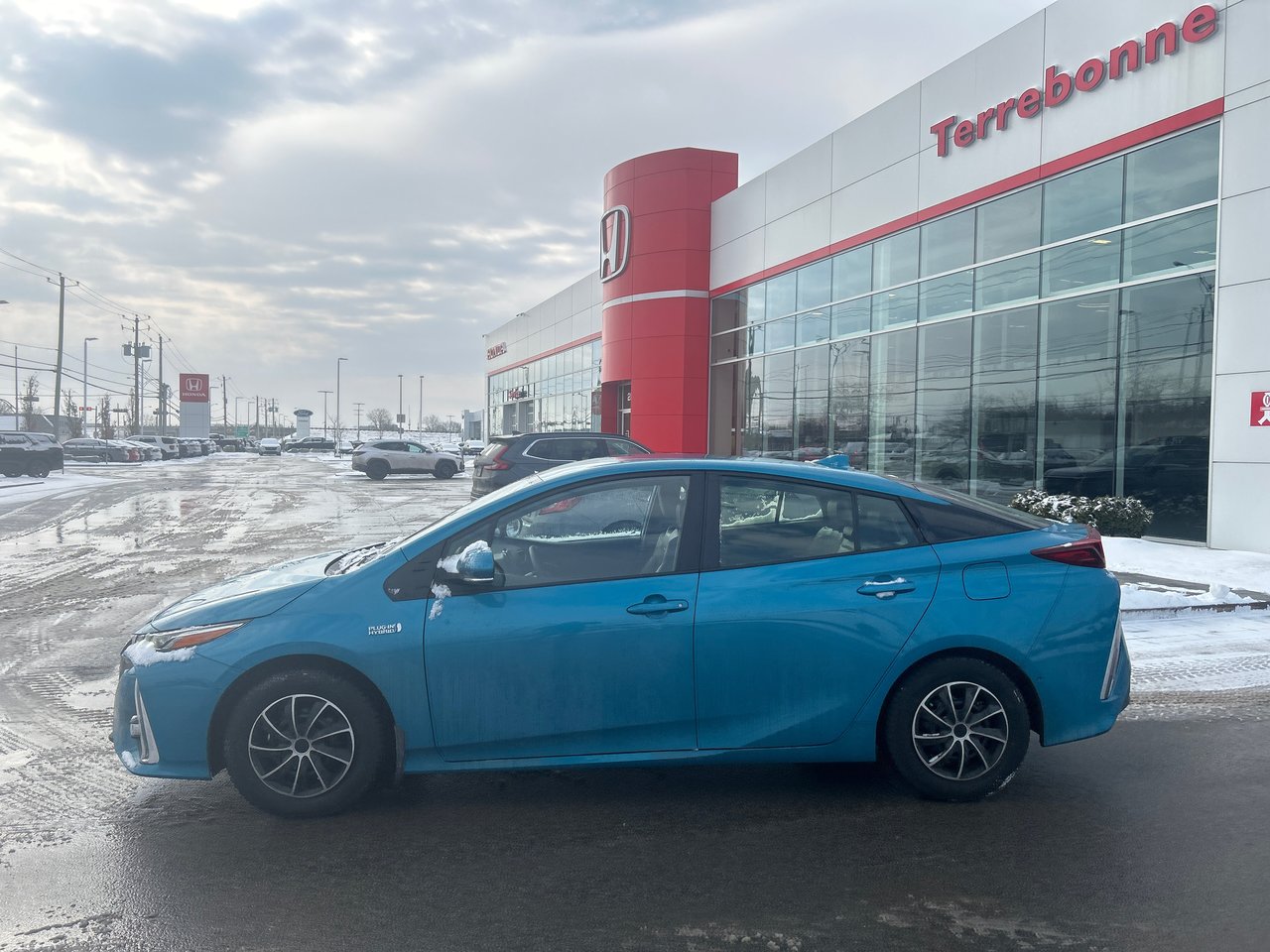 2022 Toyota Prius Prime Upgrade tech-1
