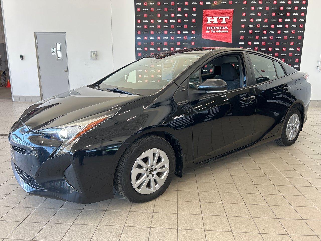 2018 Toyota Prius-1
