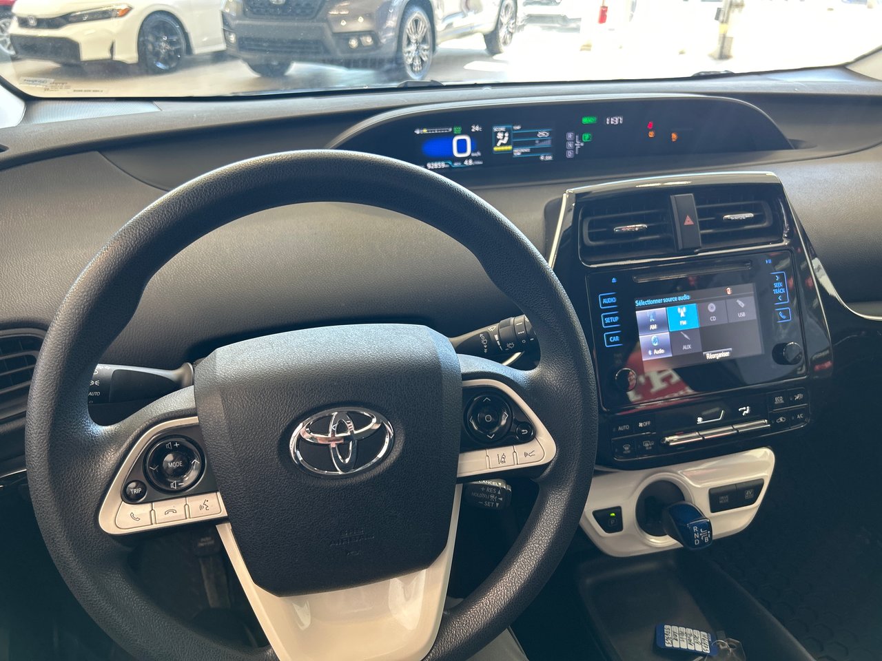 2018 Toyota Prius-22