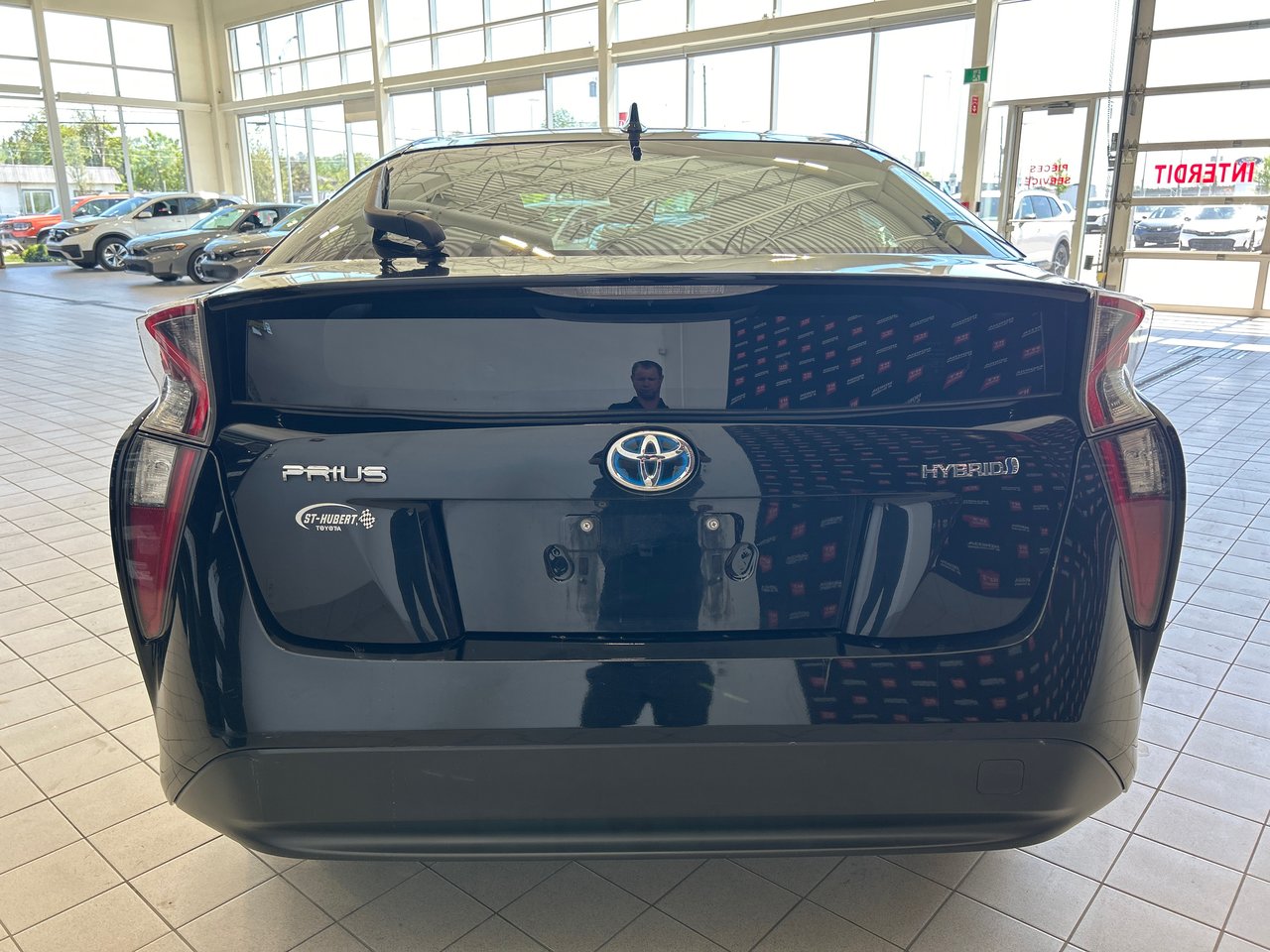 2018 Toyota Prius-6