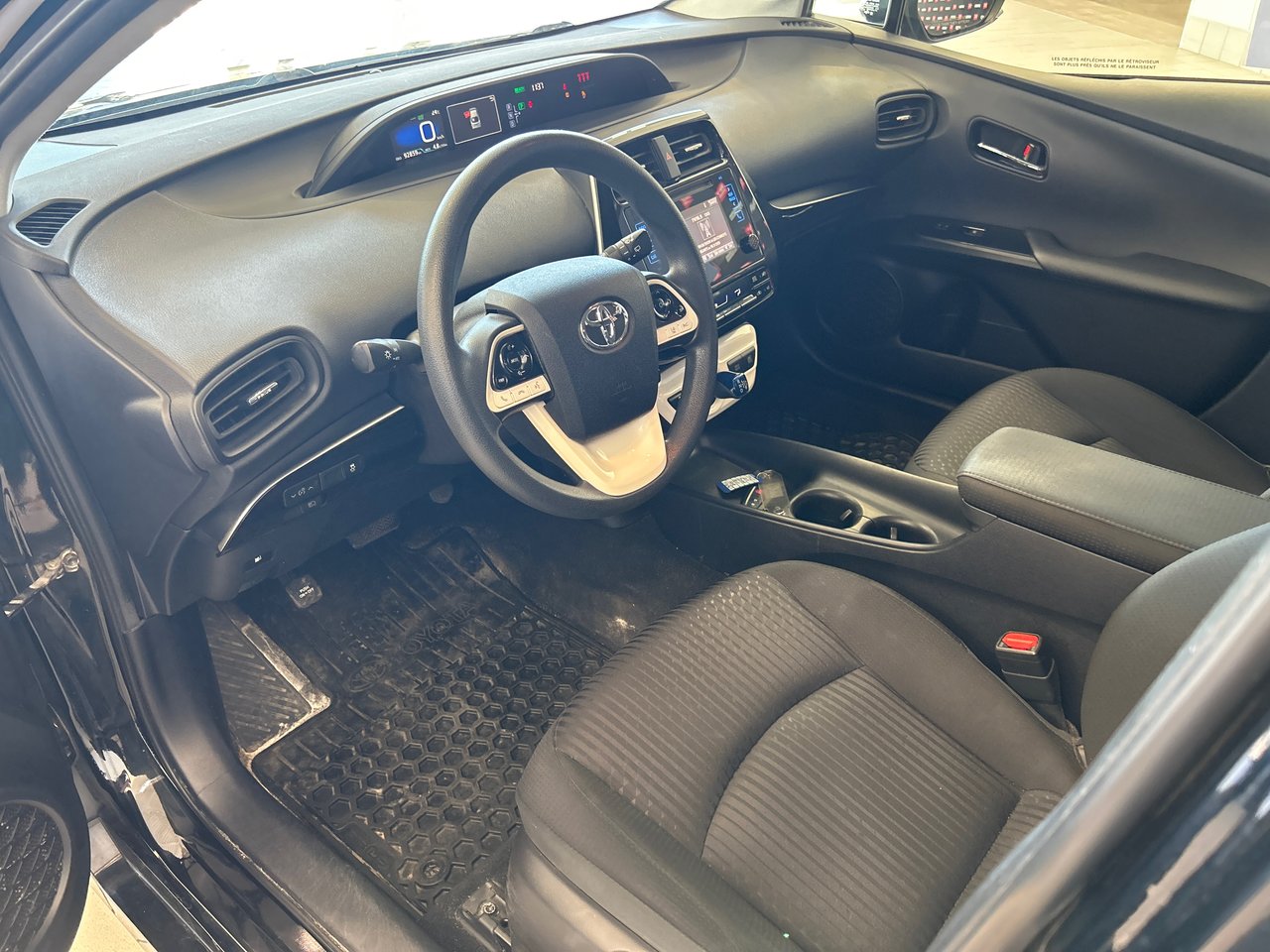 2018 Toyota Prius-14