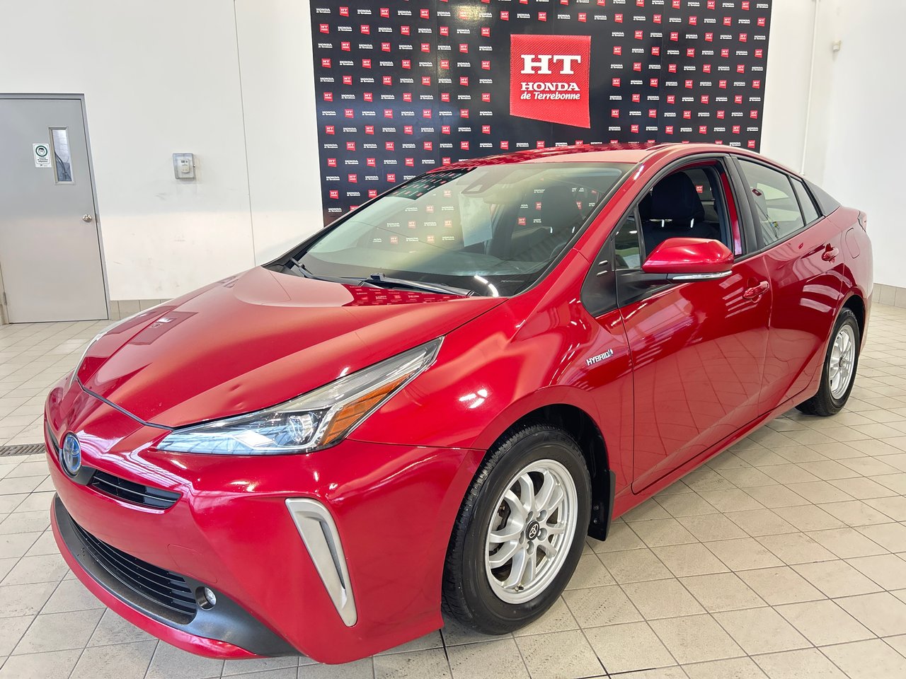 2019 Toyota Prius AWD-e
