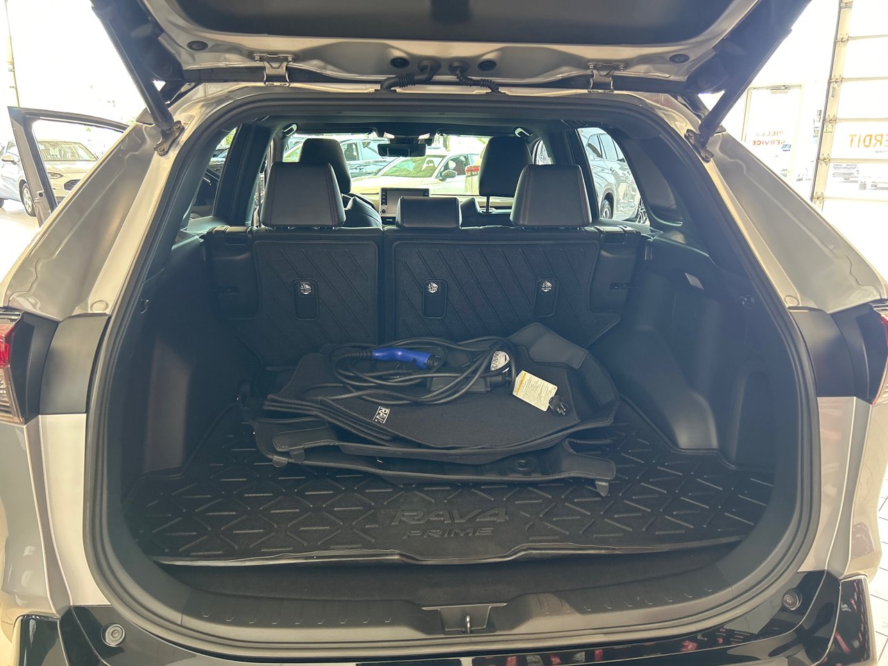 2022 Toyota RAV4 Prime XSE-10