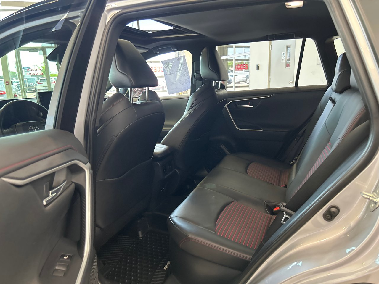 2022 Toyota RAV4 Prime XSE-8
