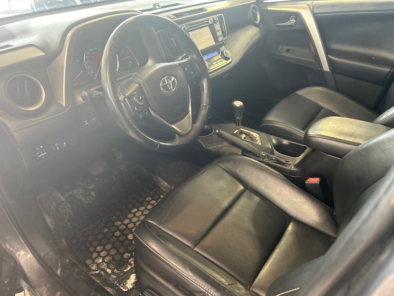 2013 Toyota RAV4 Limited-10