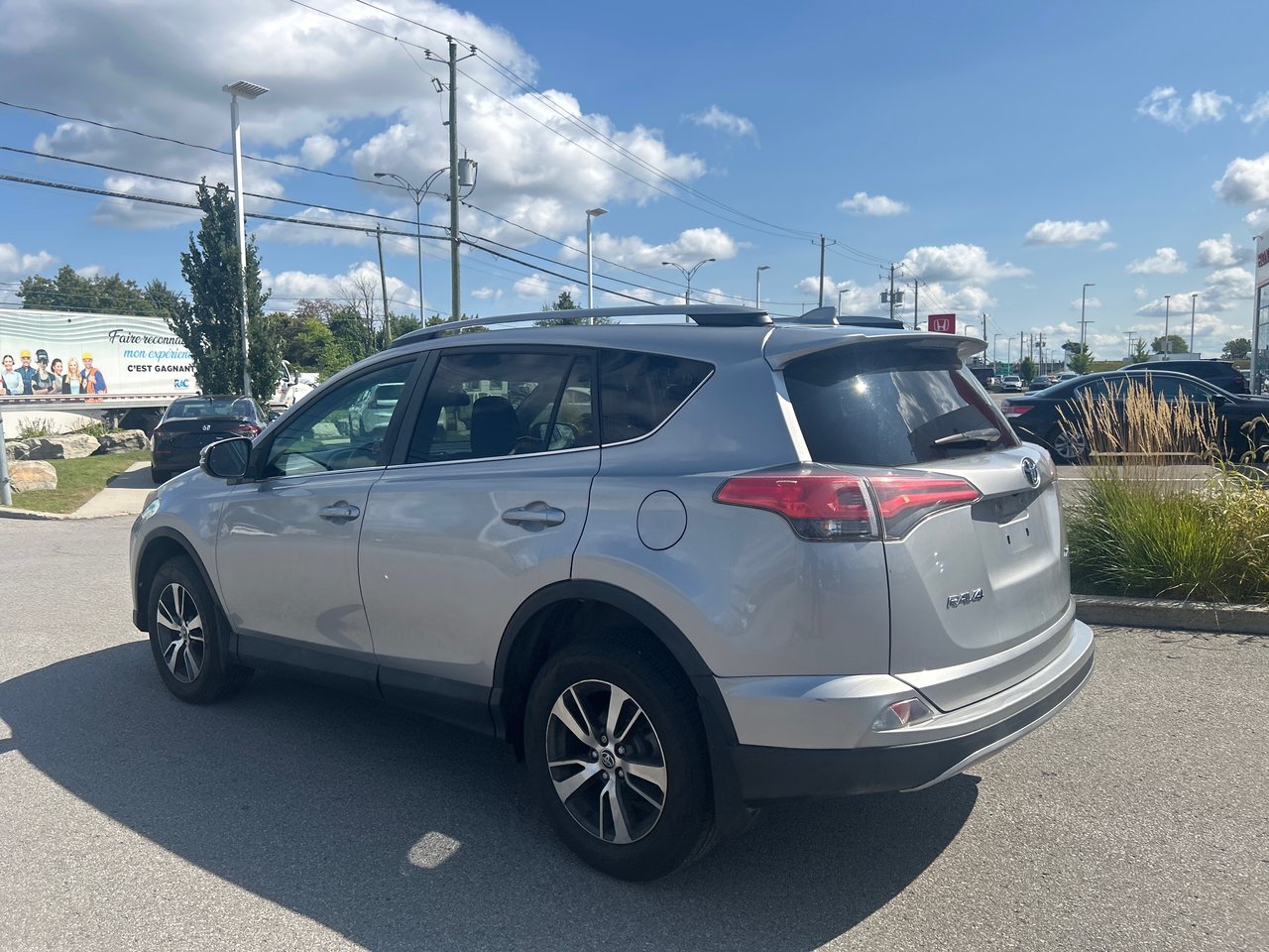 Toyota RAV4 XLE 2017-4