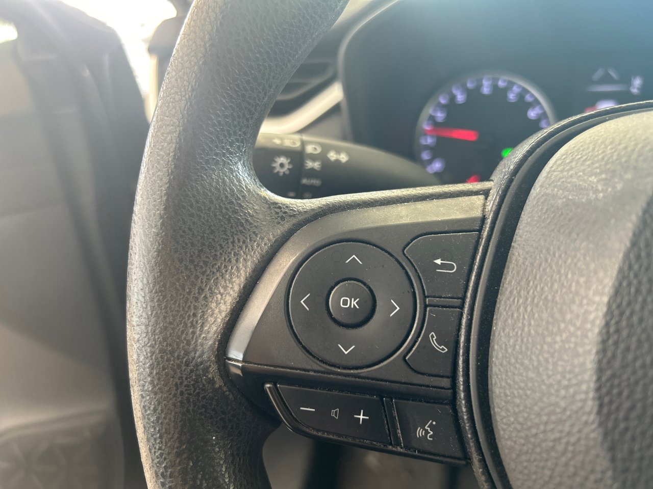 Toyota RAV4 LE 2019-19