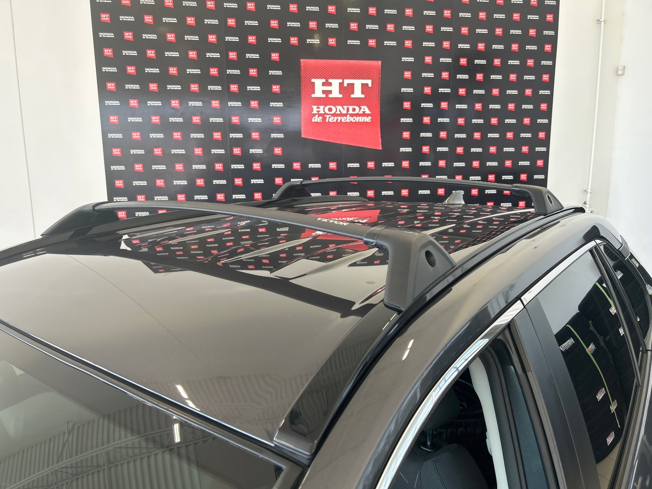 Toyota RAV4 LE 2019-11