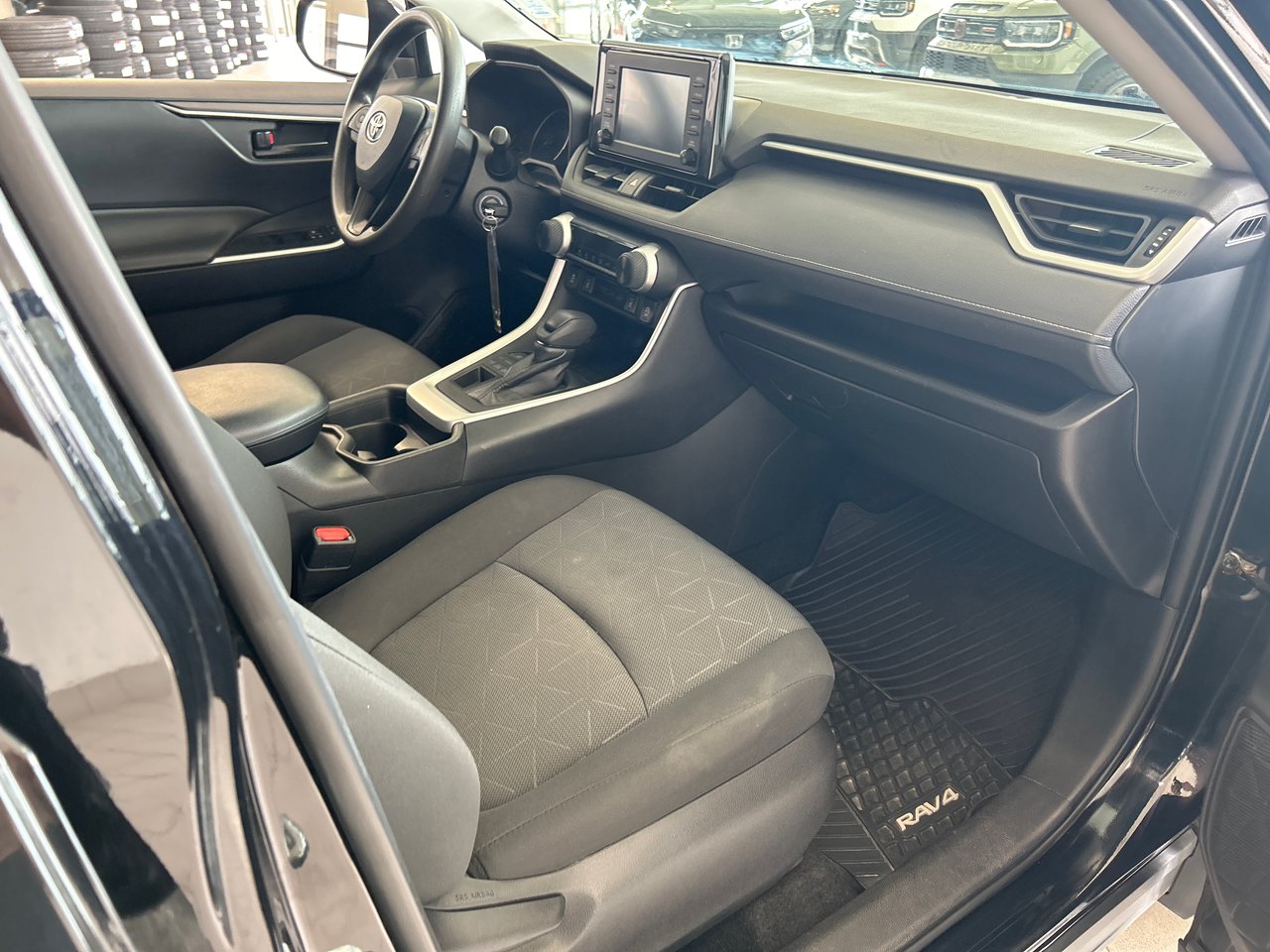 2021 Toyota RAV4 LE-13