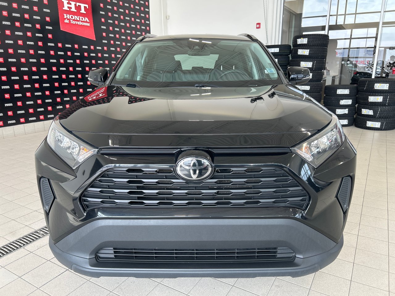2021 Toyota RAV4 LE-2