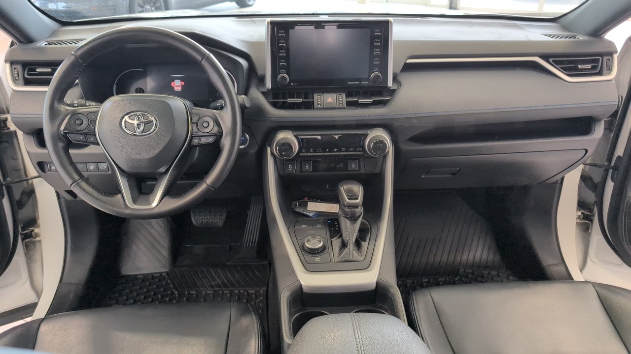 2021 Toyota RAV4 Hybrid  XSE-17