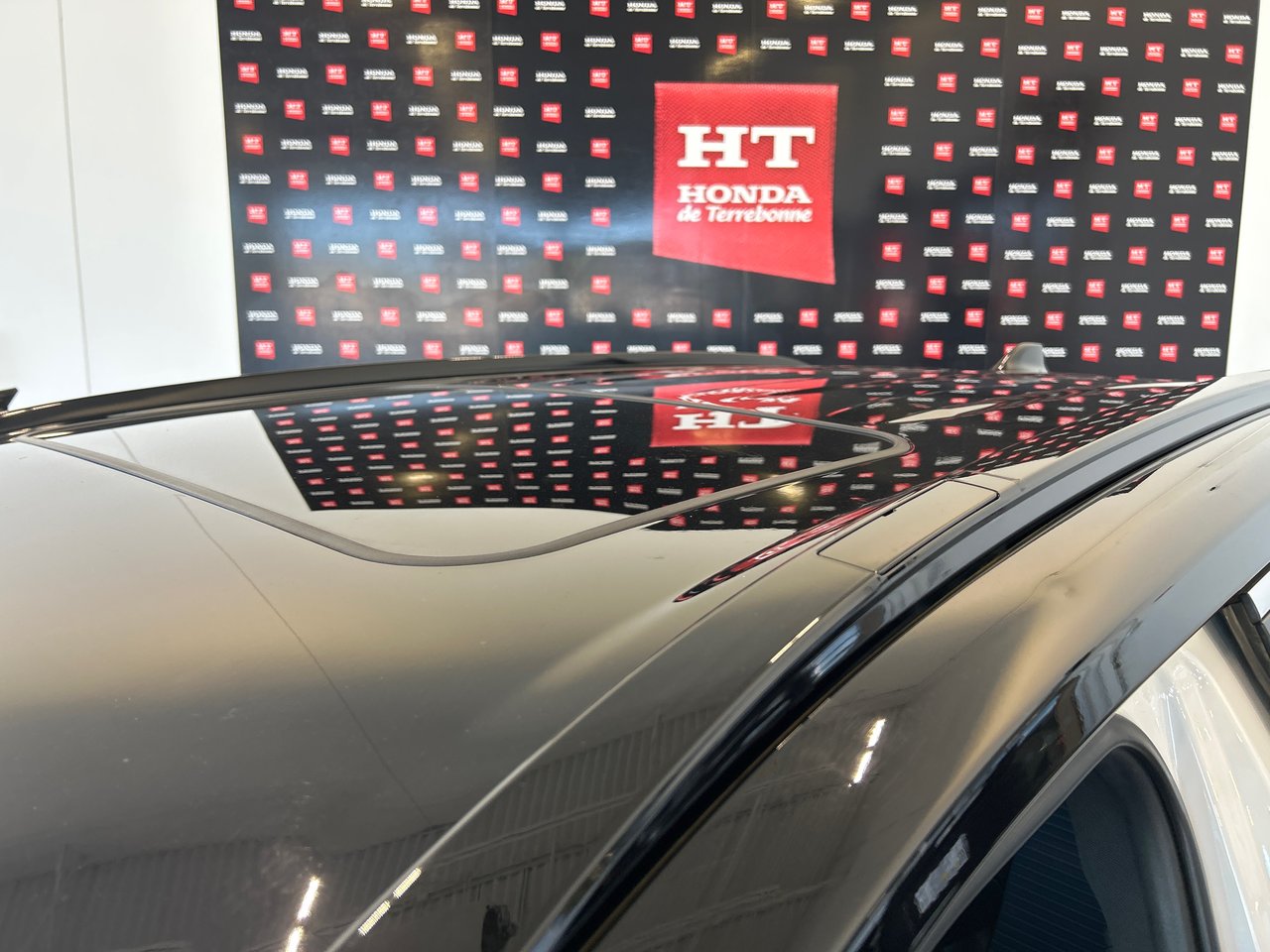 Toyota RAV4 Hybrid XSE 2023-16