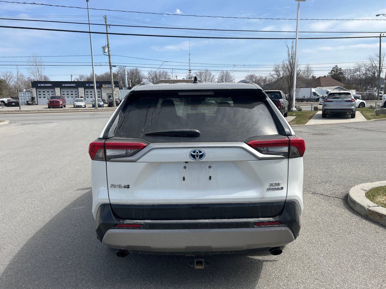 Toyota RAV4 Hybrid XSE 2023-3