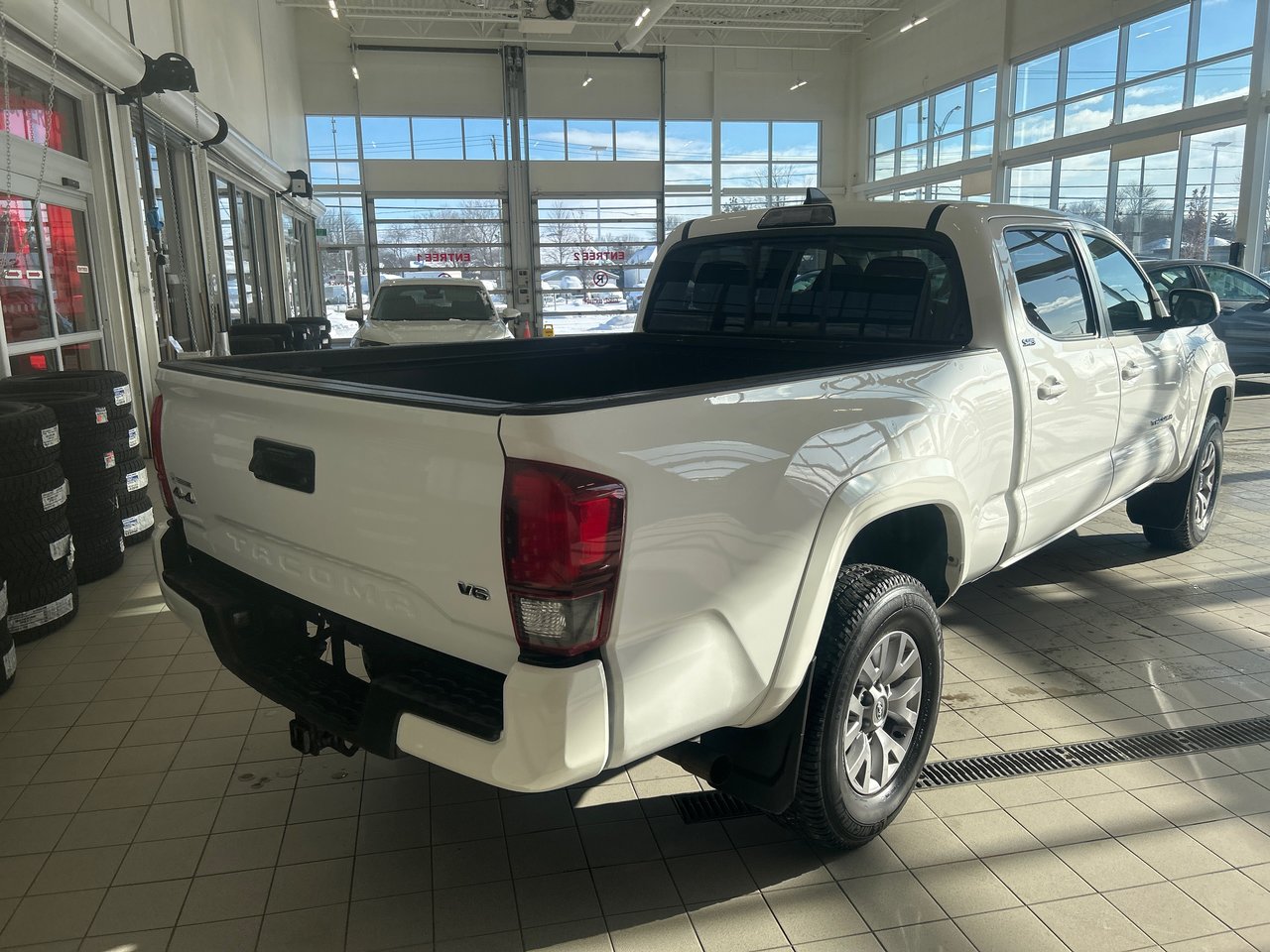 2018 Toyota Tacoma SR5-6