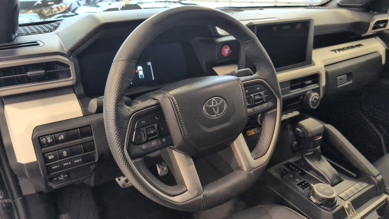 Toyota Tacoma TRD Sport 2024-16