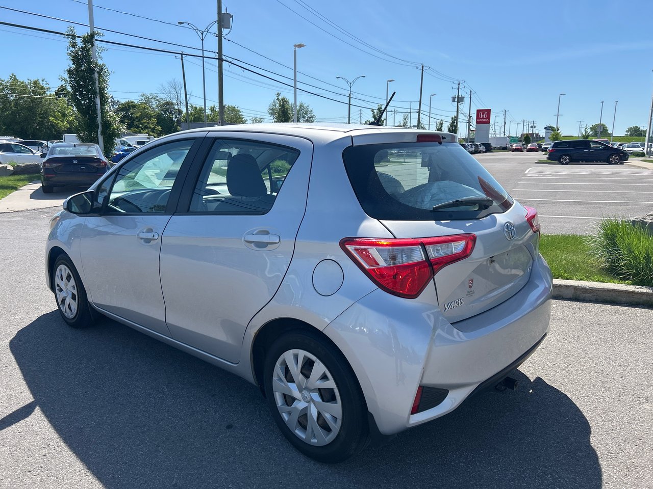 2018 Toyota Yaris Hatchback LE-2