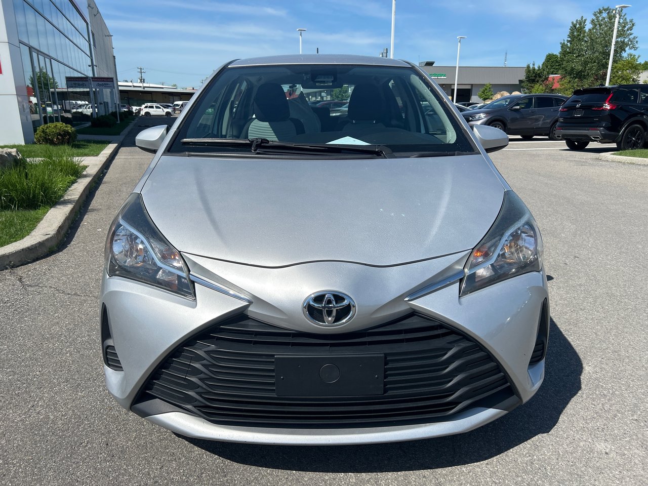 2018 Toyota Yaris Hatchback LE-5