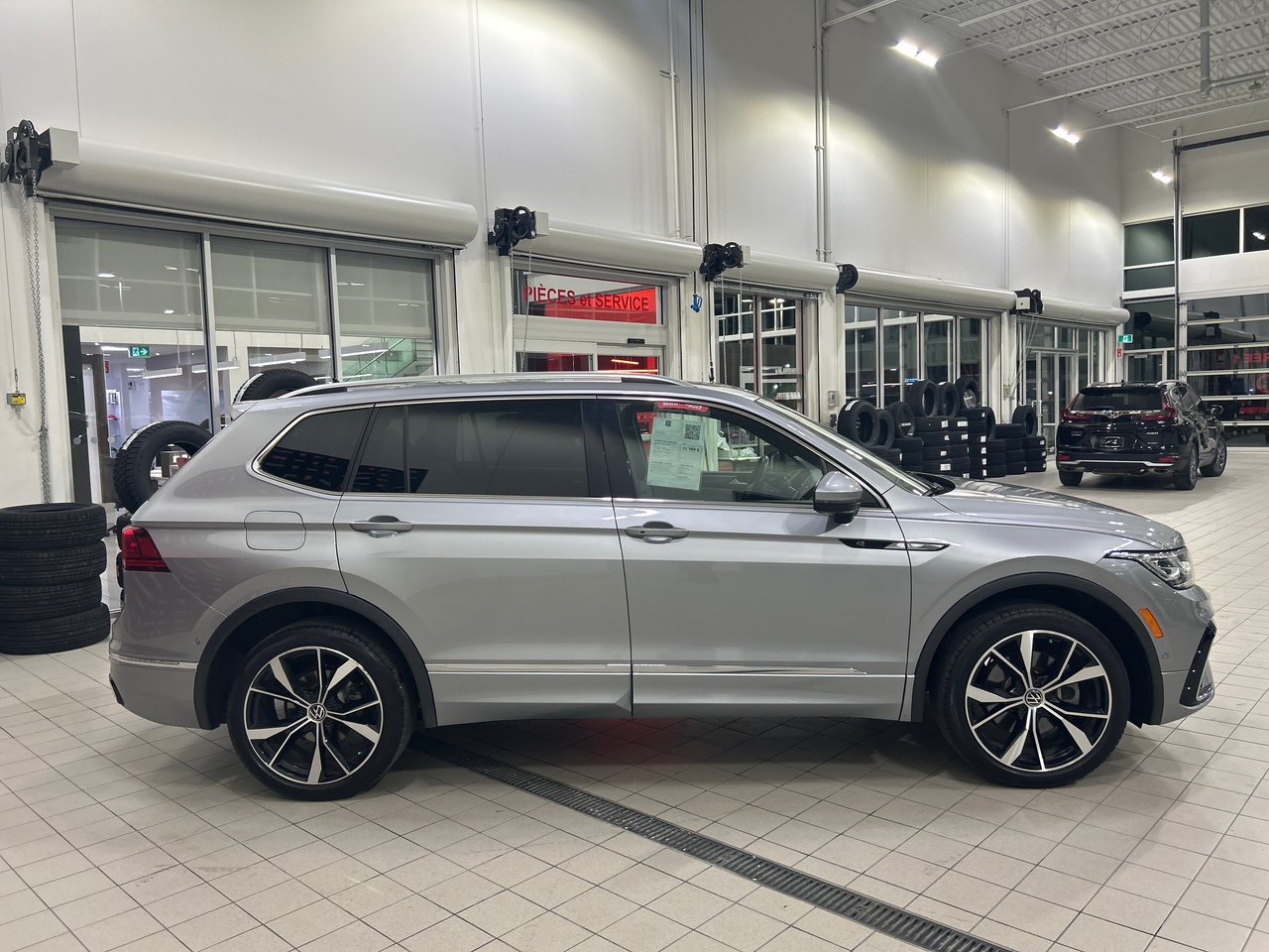 Volkswagen Tiguan Highline R-Line 2022-6