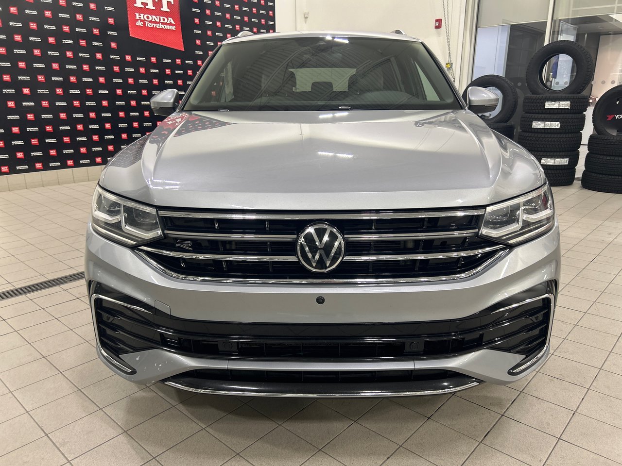 Volkswagen Tiguan Highline R-Line 2022-1