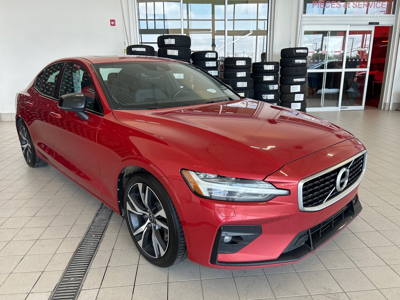 Volvo S60 R-Design 2019-3