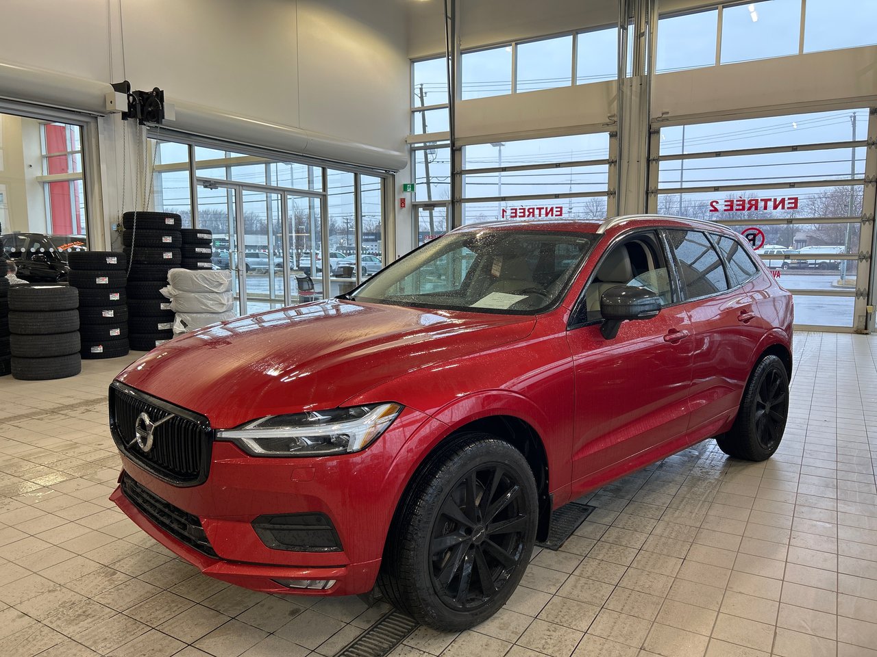 2020 Volvo XC60 Momentum-0