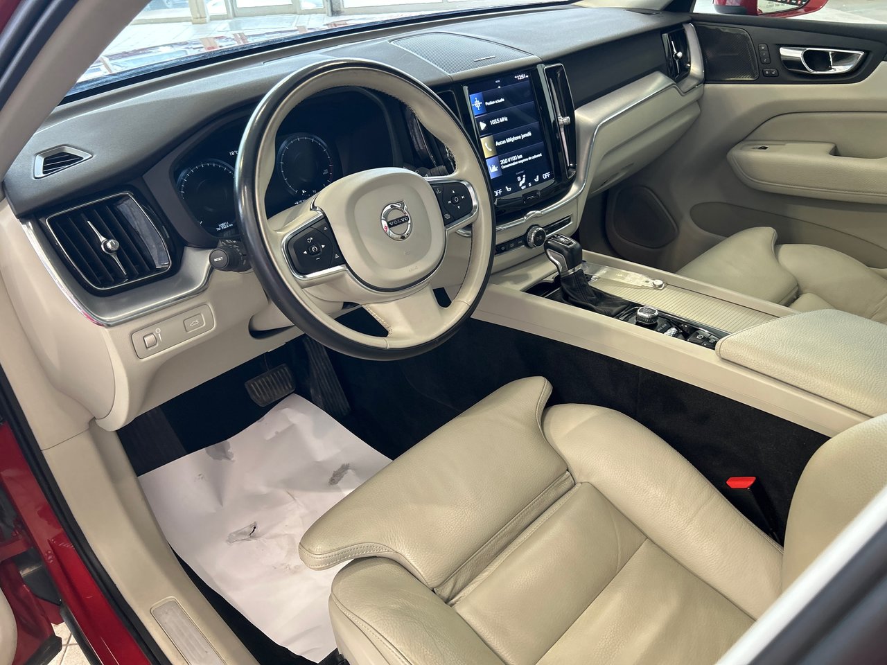 Volvo XC60 Momentum 2020-22