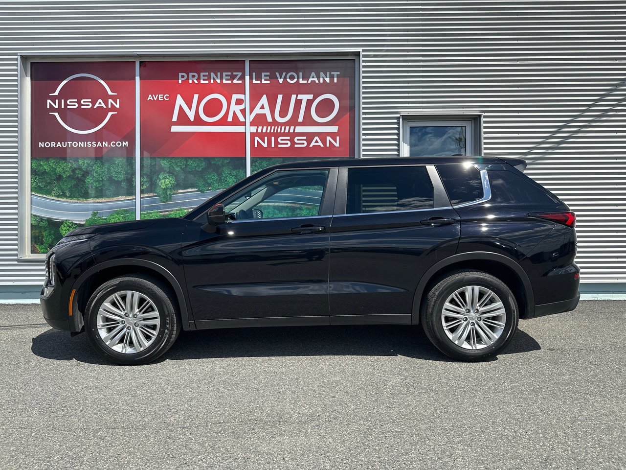 Mitsubishi Outlander 2024