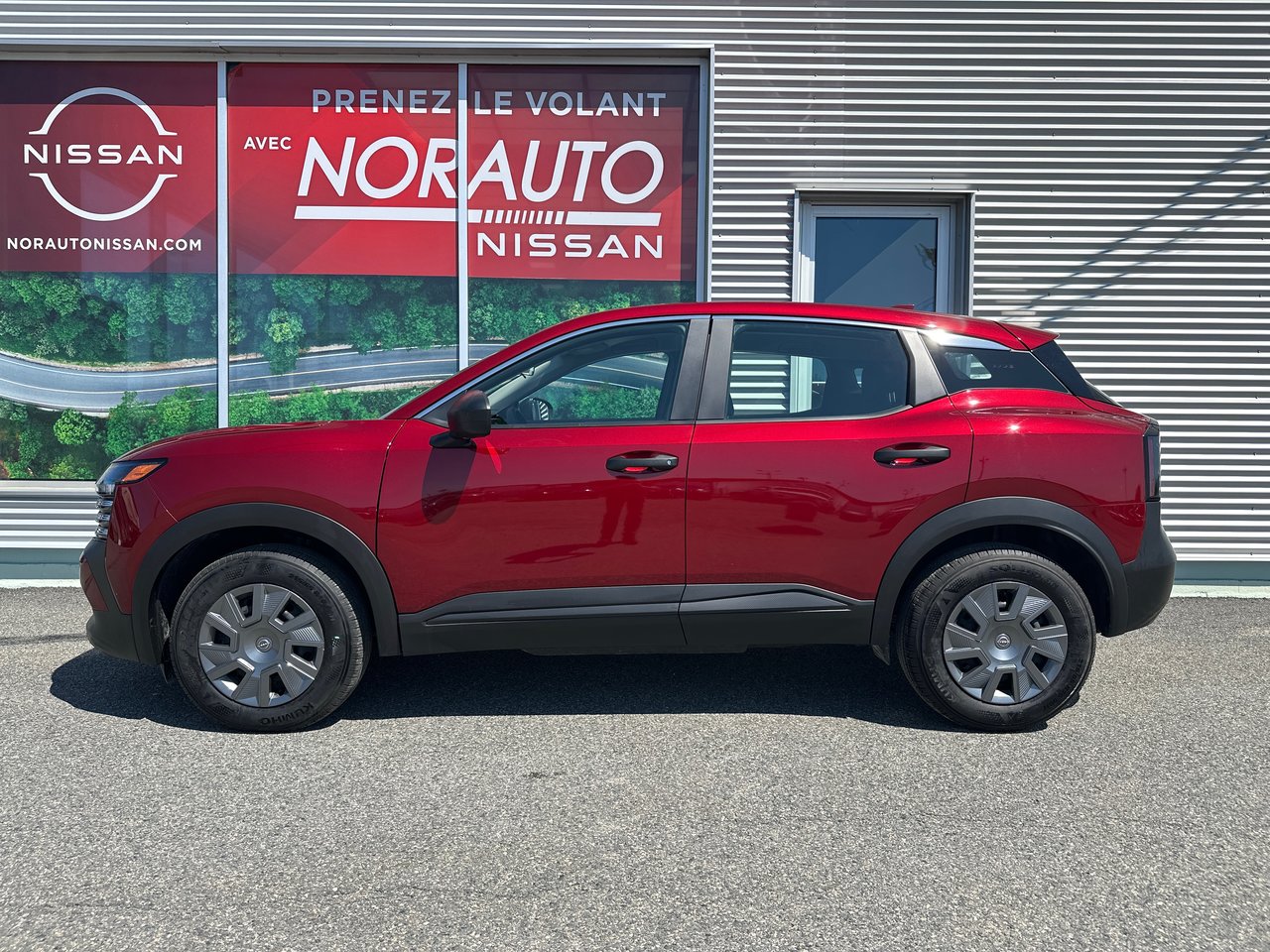 2025 Nissan Kicks