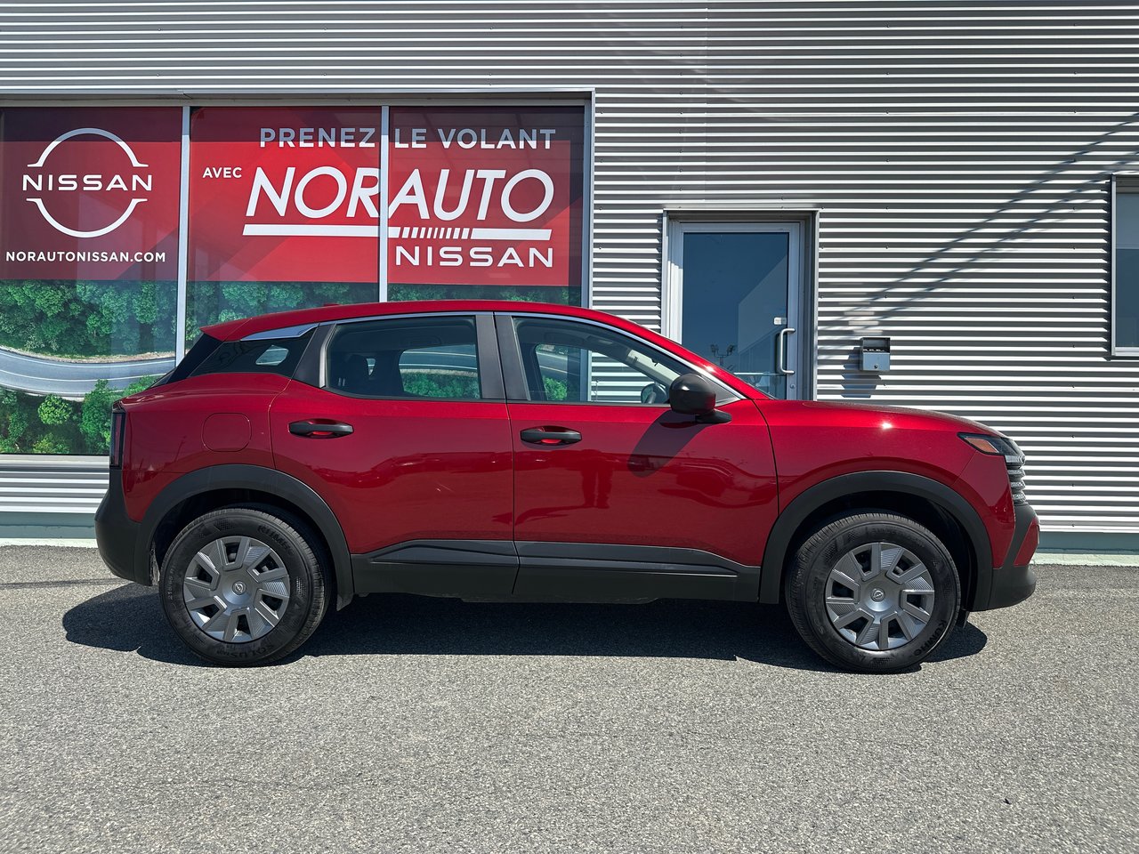 2025 Nissan Kicks