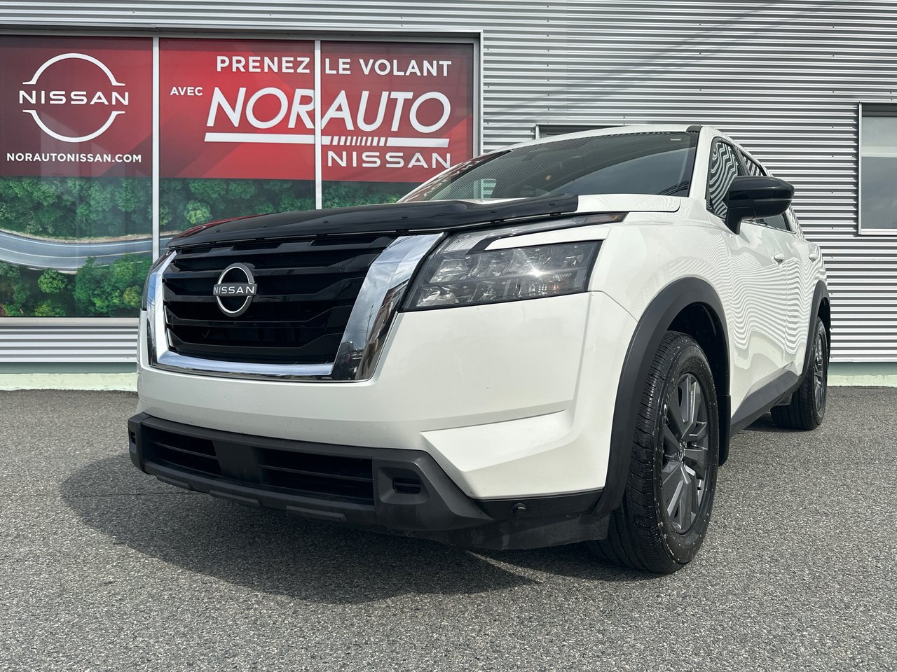 Nissan Pathfinder 2024