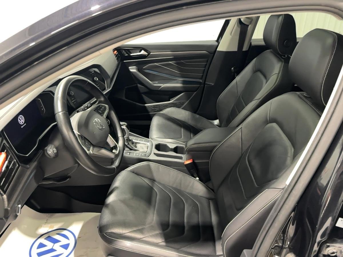 Volkswagen Jetta Highline avec boîte automatique 2023 Volkswagen Jetta Highline avec boîte automatique 2023 à vendre