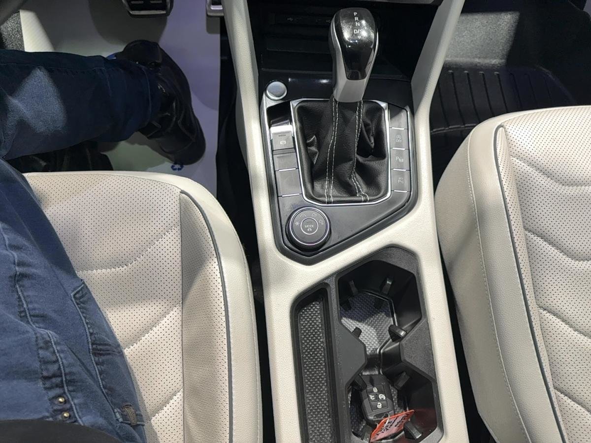 Volkswagen Tiguan Highline R-Line 4 MOTION AWD 2023 Volkswagen Tiguan Highline R-Line AWD 4MOTION 2023 à vendre