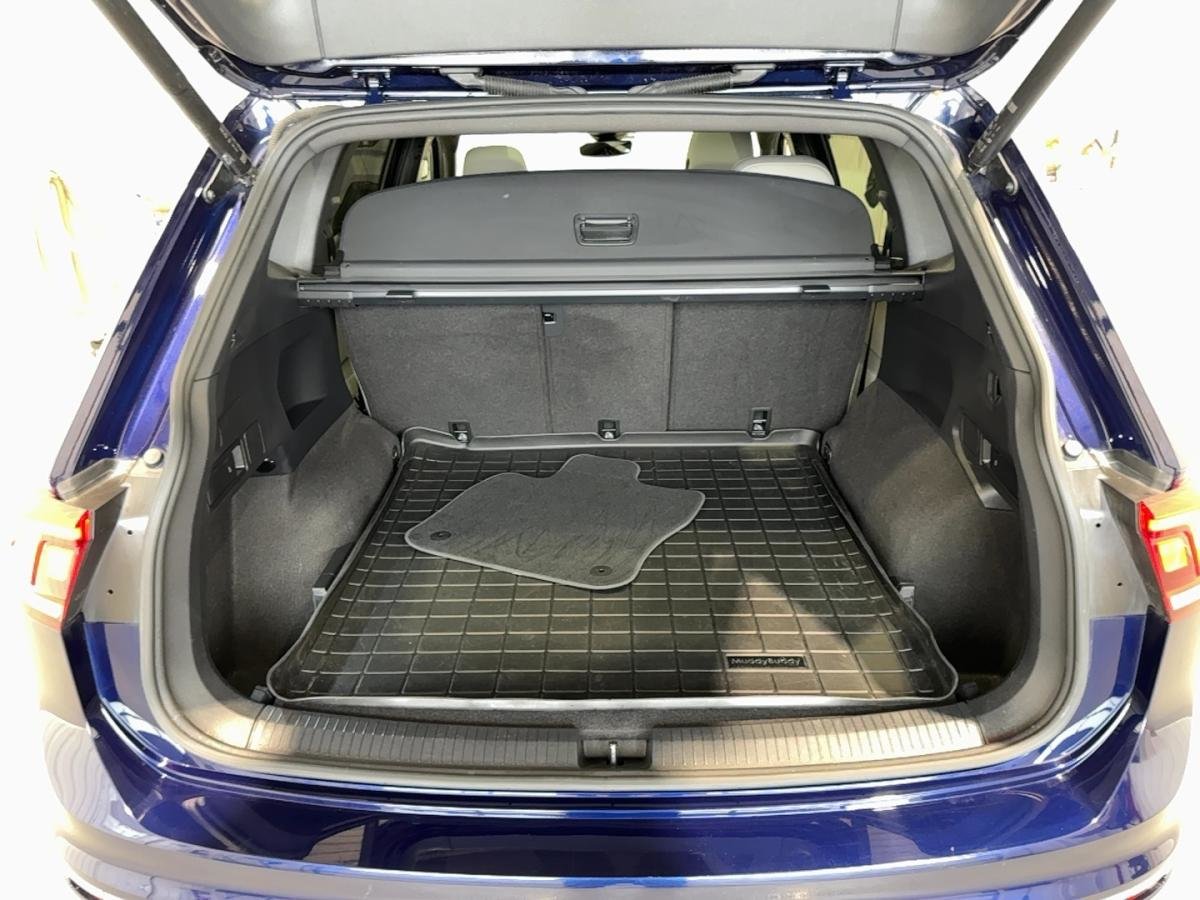 Volkswagen Tiguan Highline R-Line 4 MOTION AWD 2023 Volkswagen Tiguan Highline R-Line AWD 4MOTION 2023 à vendre