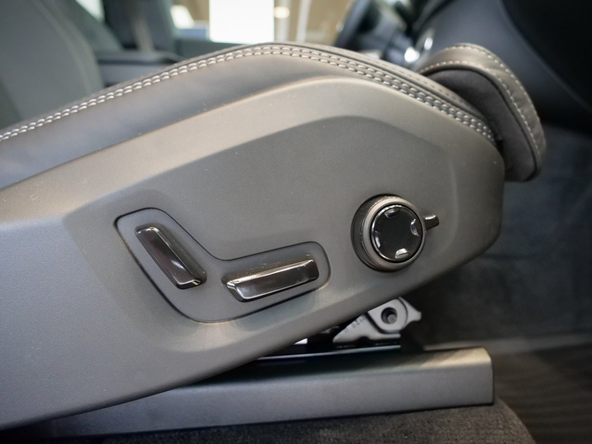 2022 Volvo XC90 Inscription/ Polestar/ Bowers & Wilkins/Advanced-12