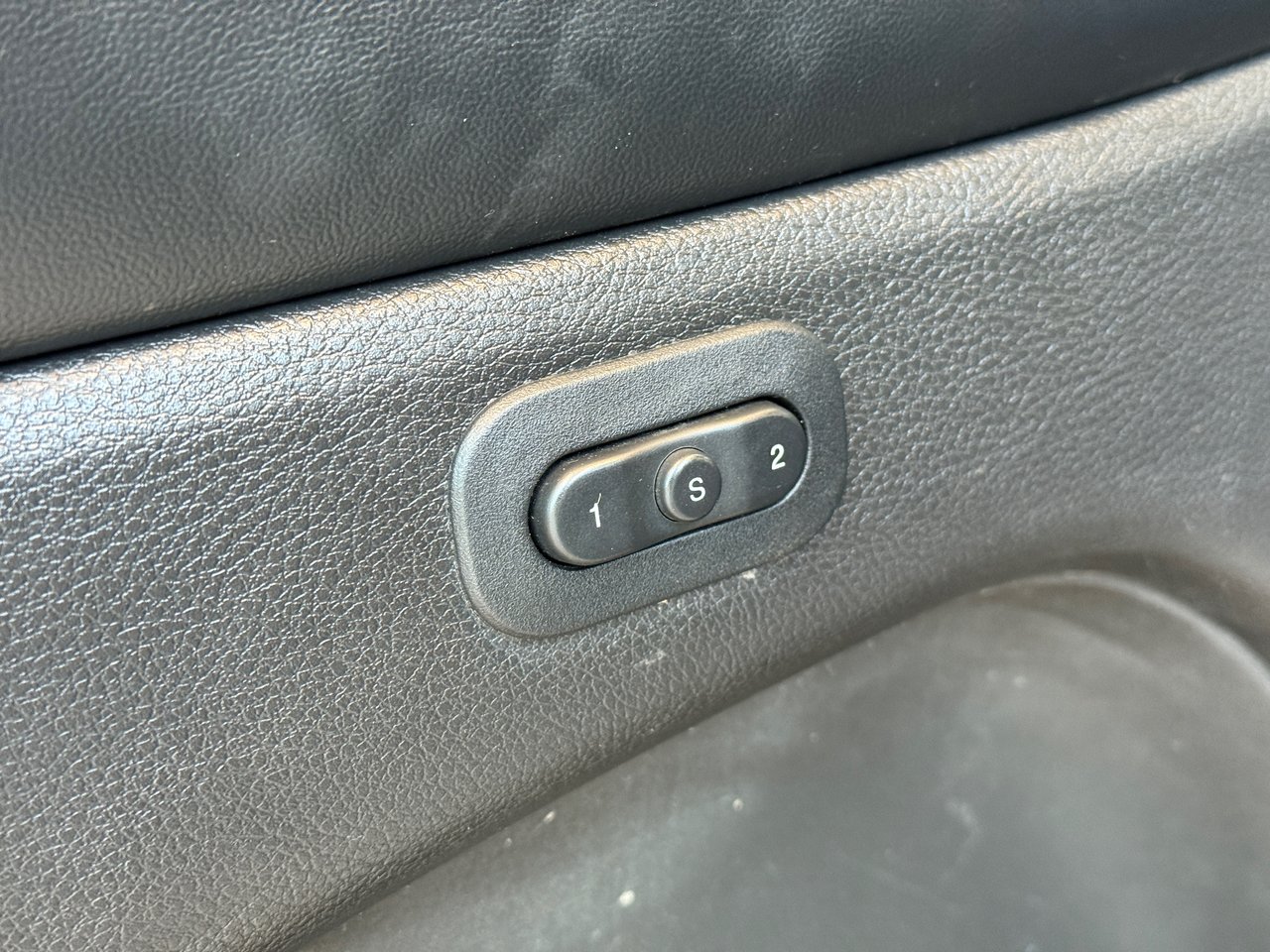 2019 Jeep Grand Cherokee Limited-20