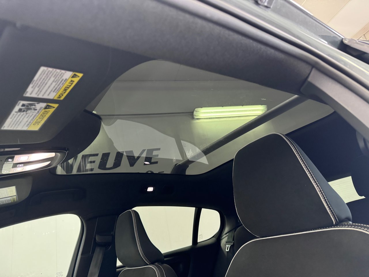 Volvo C40 RECHARGE PURE ELECTRIC ULTIMATE 2022-8