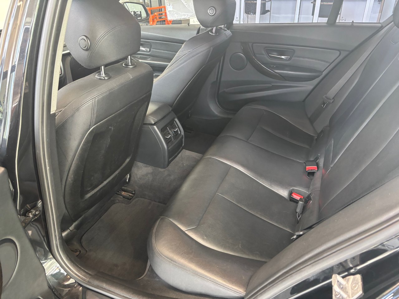 BMW 3 Series 320i xDrive INTERIEUR DE CUIR TOIT OUVRANT 2015 FINANCEMENT FACILE