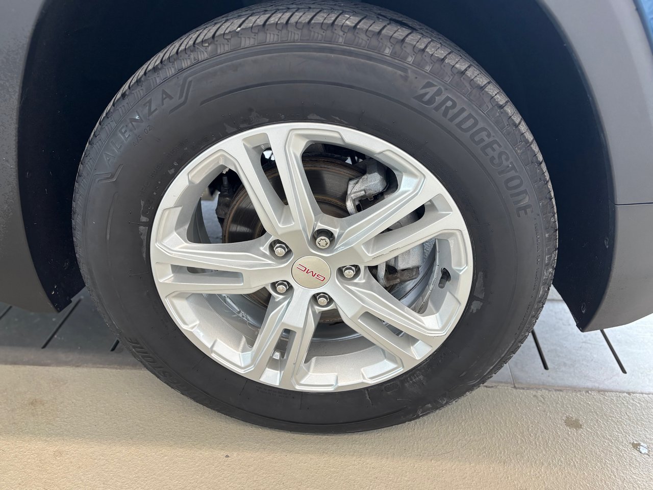GMC Terrain SLE AWD SIEGES CHAUFFANT SUIVI DE VOIE DEMARREUR 2021 JAMAIS ACCIDENTÉ