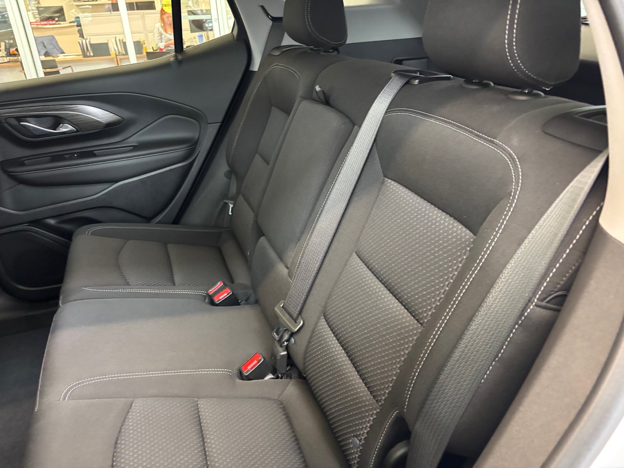 GMC Terrain SLE AWD SIEGES CHAUFFANT CARPLAY 2023 JAMAIS ACCIDENTÉ