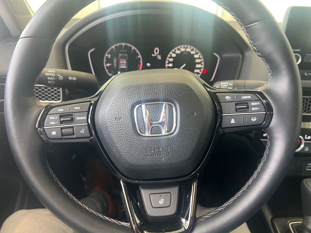 Honda Civic Sedan EX TOIT OUVRANT SIEGES CHAUFFANT CARPLAY 2024 JAMAIS ACCIDENTÉ