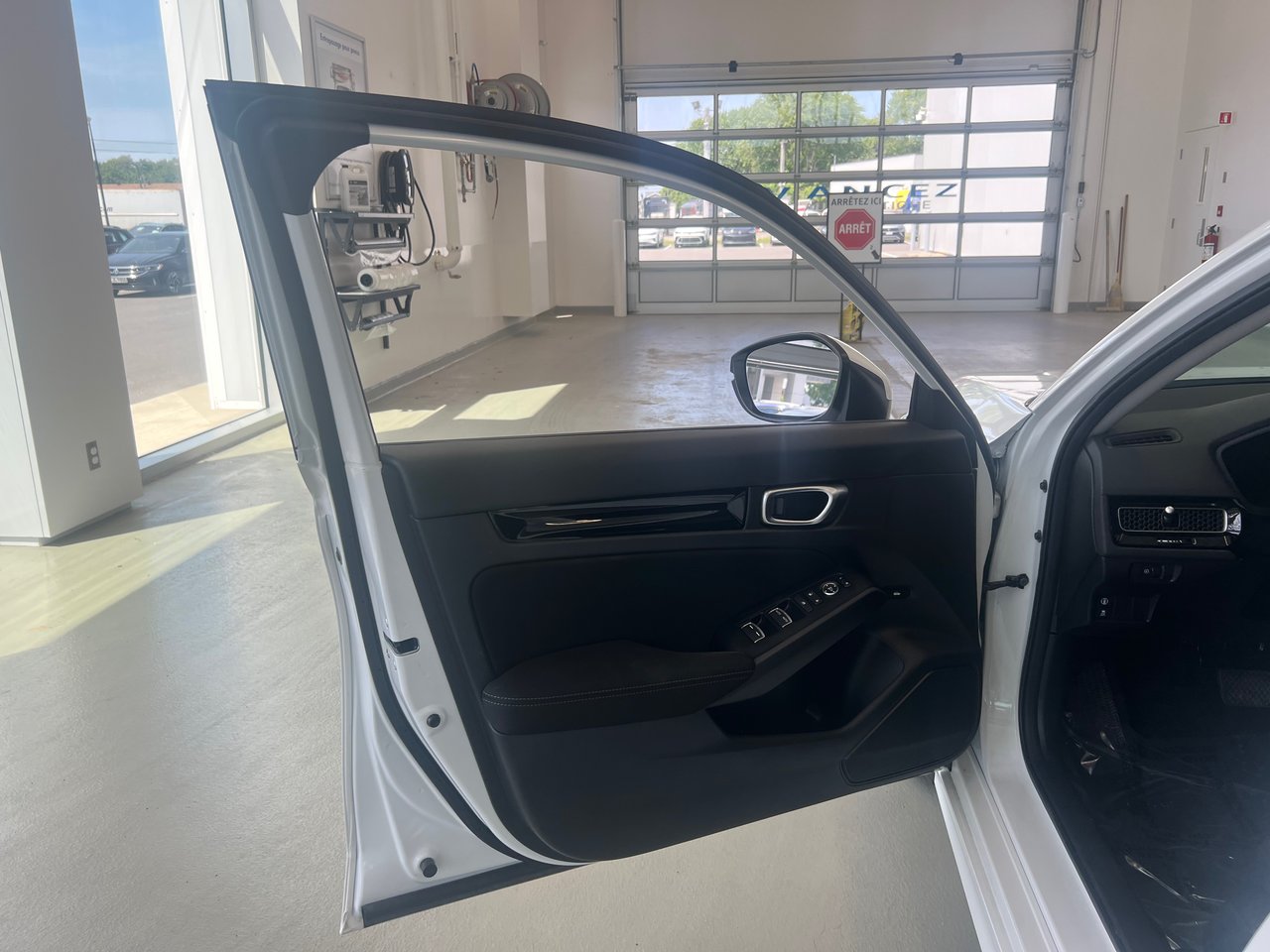 Honda Civic Sedan EX TOIT OUVRANT SIEGES CHAUFFANT CARPLAY 2024 JAMAIS ACCIDENTÉ