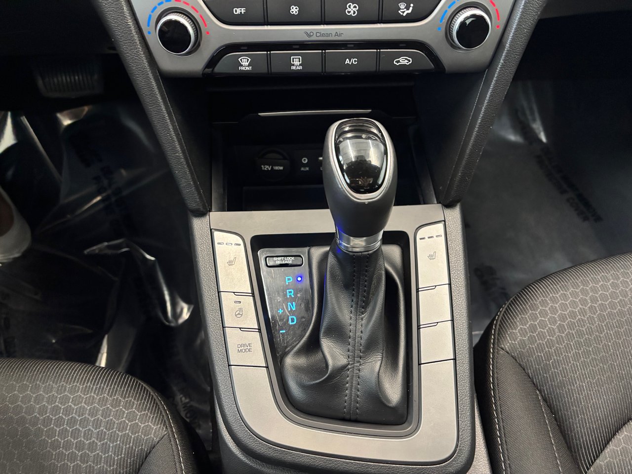 2017 Hyundai Elantra GLS TOIT OUVRANT MAGS CLIMATISEUR 2 ZONES