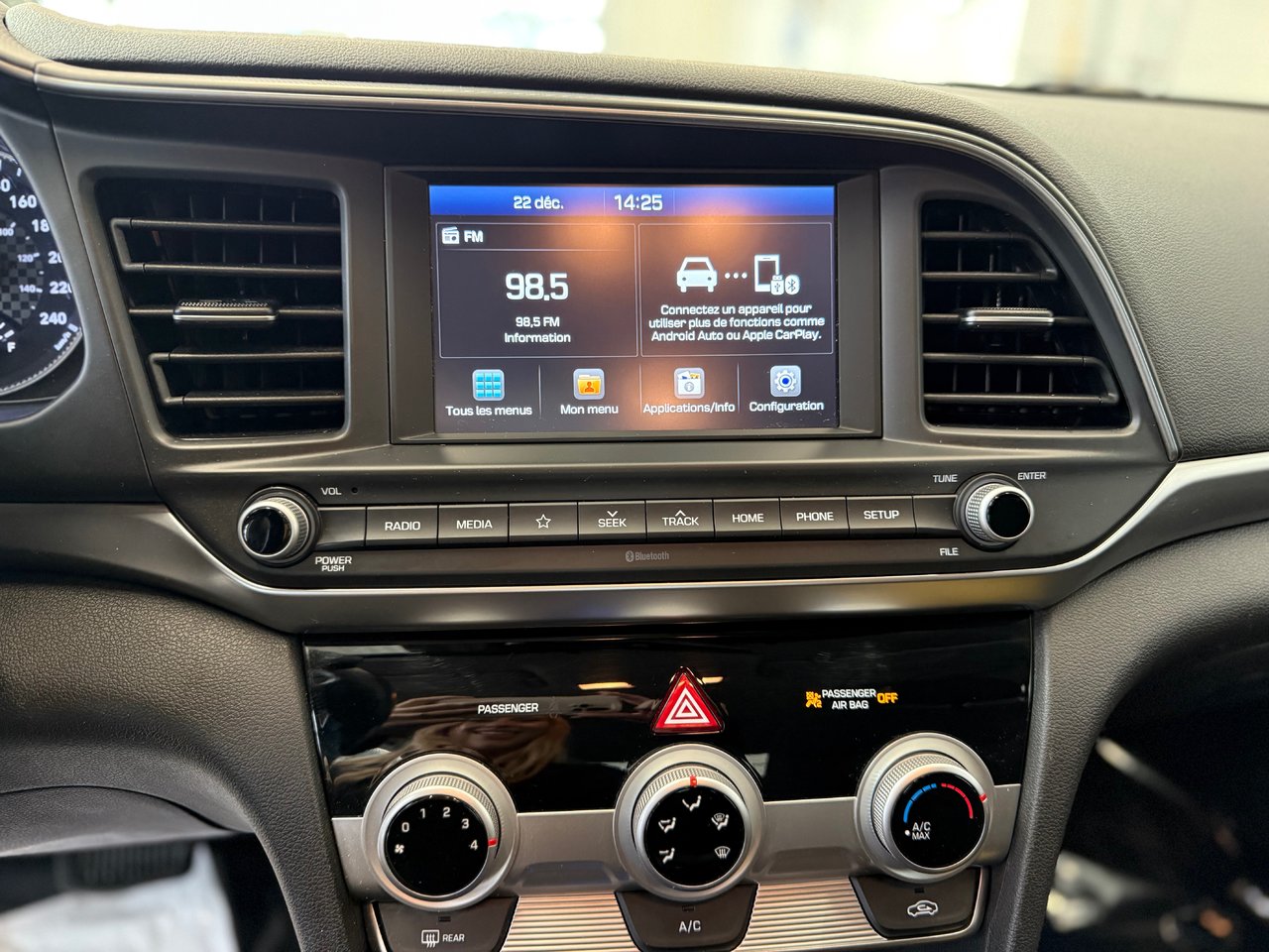 2020 Hyundai Elantra Preferred financing available