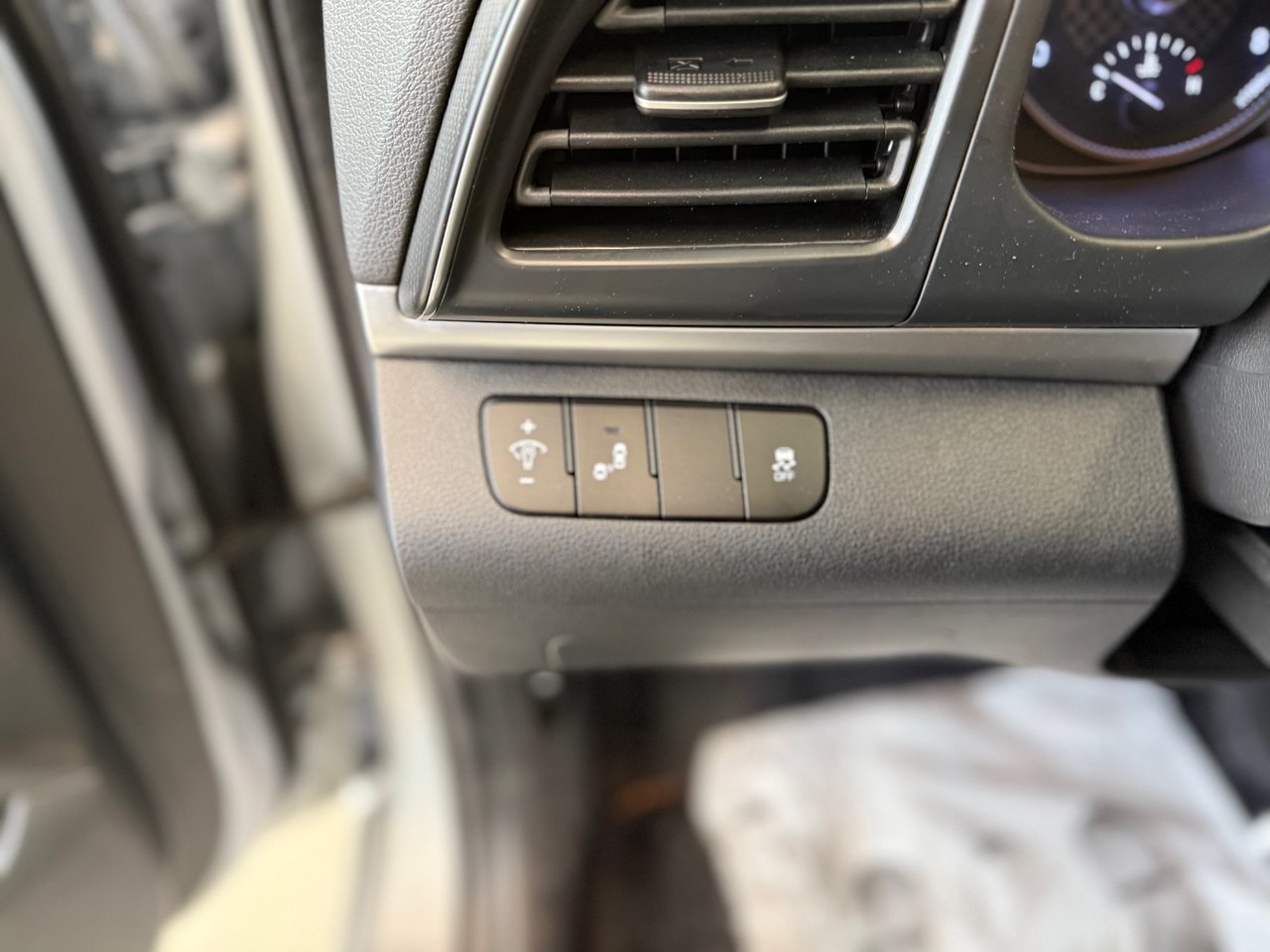 2020 Hyundai Elantra Preferred financing available